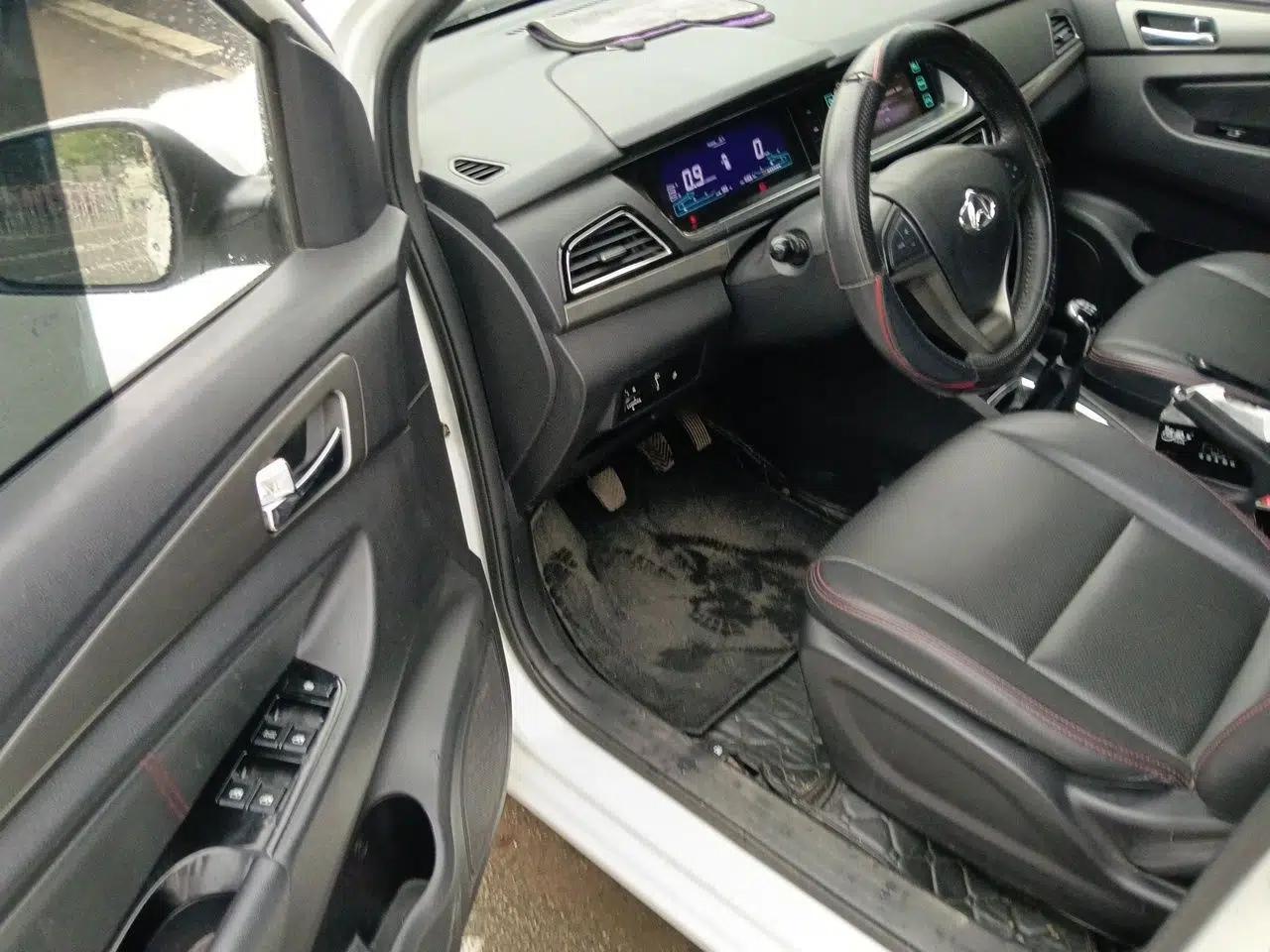 CHANGAN KAICHENG Oushang A600 2016 1.5L Manual Luxury 7-Seater — миниатюра 17