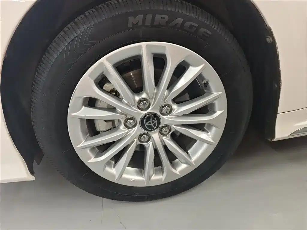 2021 Avalon 2.0L Premium Edition — миниатюра 25