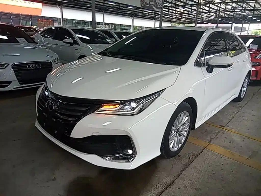 2021 Avalon 2.0L Luxury Edition — миниатюра 2