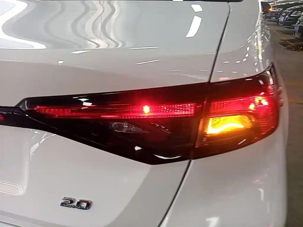 2021 Avalon 2.0L Luxury Edition — миниатюра 8