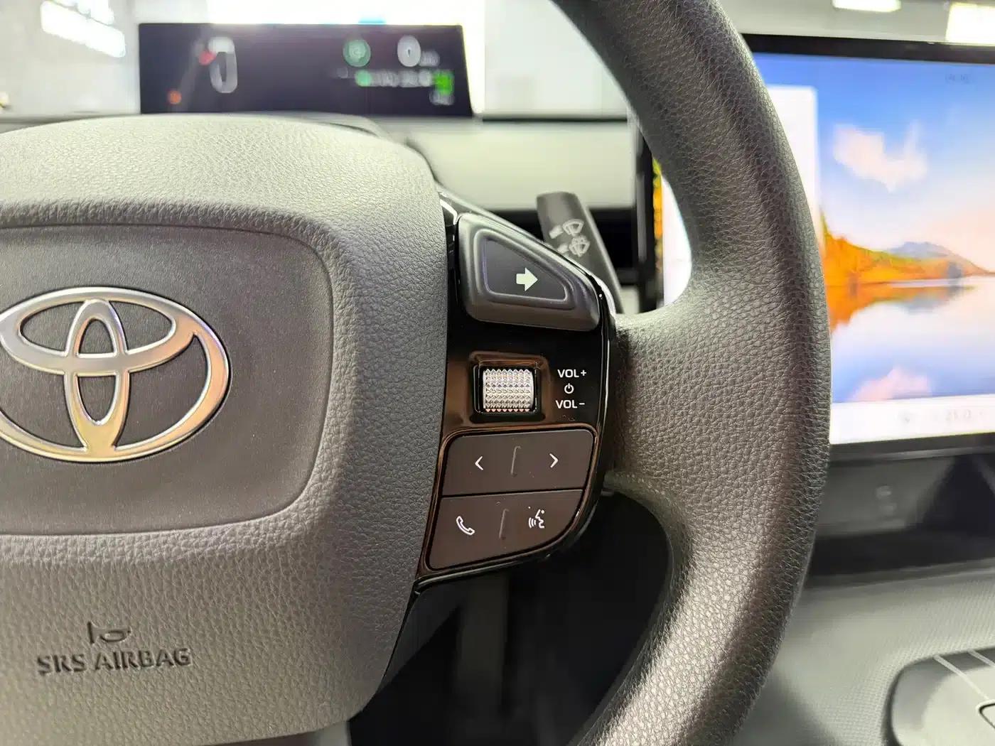 Toyota BZ5 2025 550 JOY — миниатюра 19