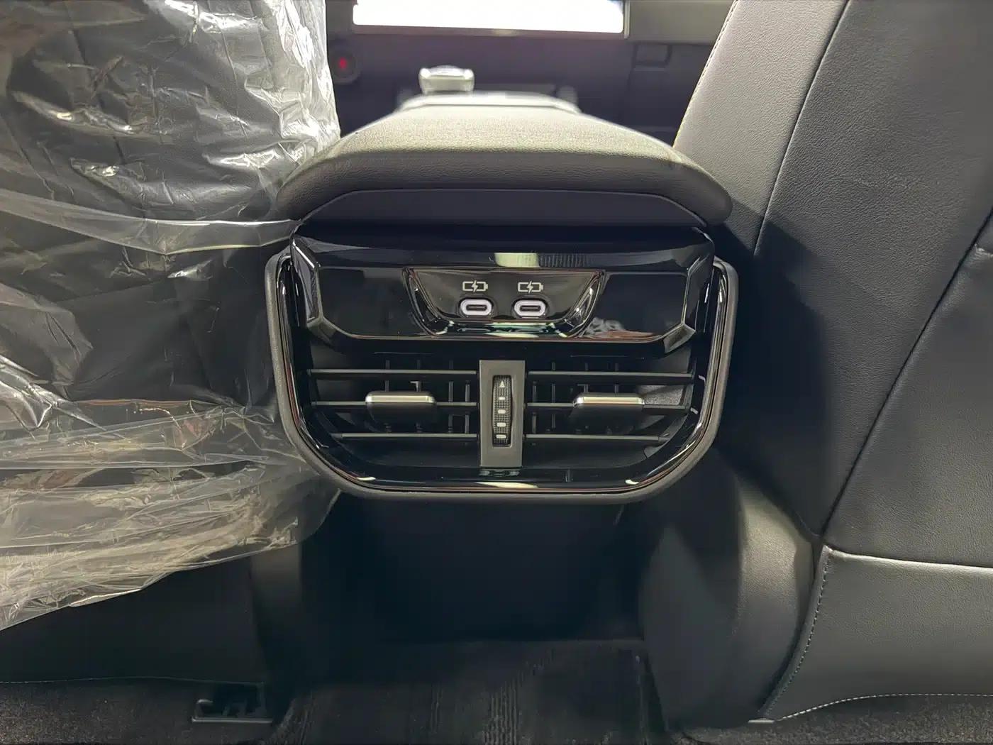 Toyota BZ5 2025 550 JOY — миниатюра 23
