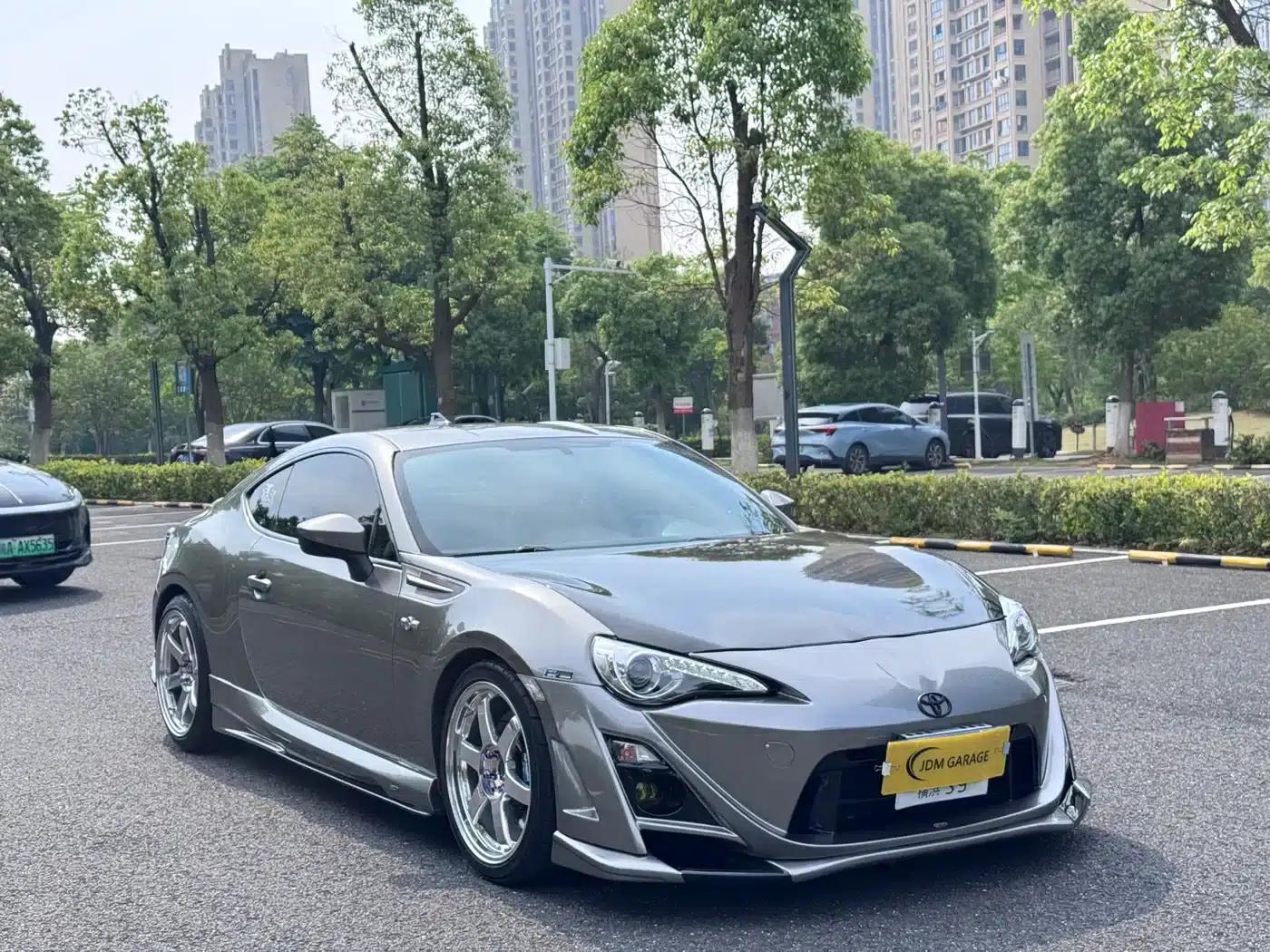 Toyota 86 2013 2.0L Automatic Luxury — миниатюра 11