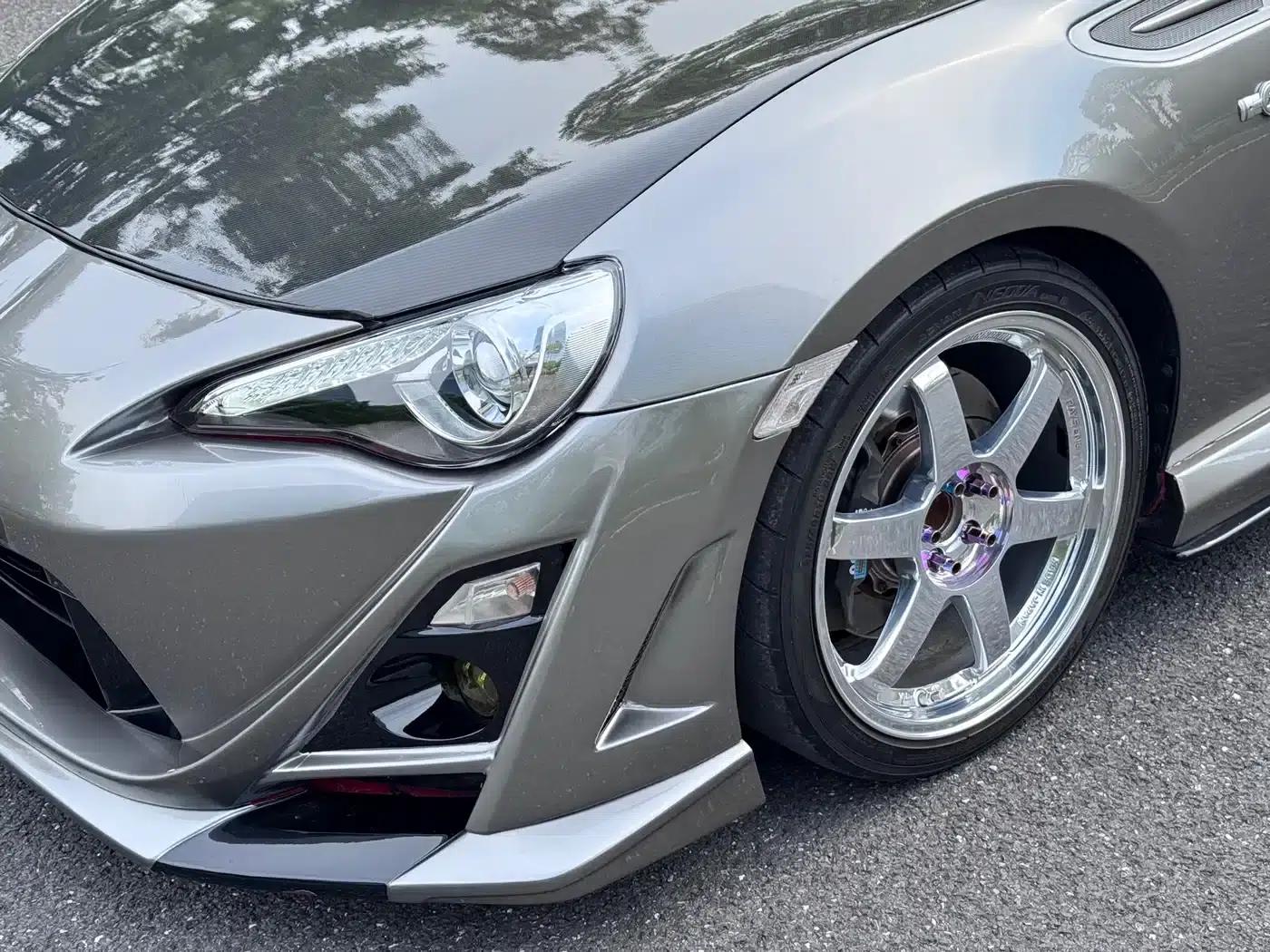 Toyota 86 2013 2.0L Automatic Luxury — миниатюра 3
