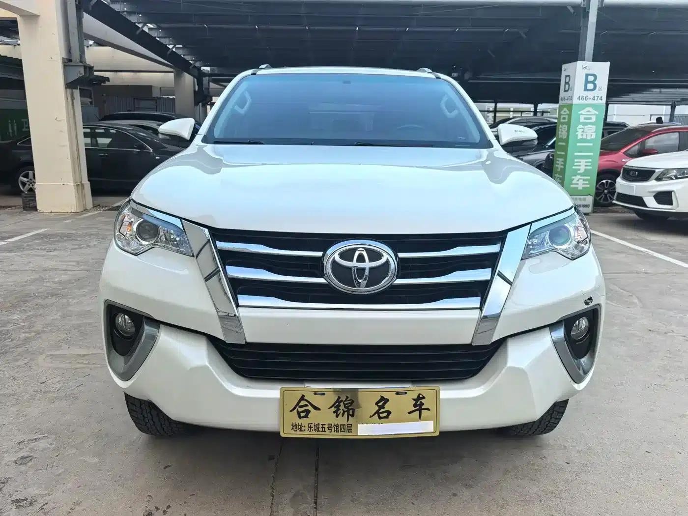 Fortuner 2016 2.7L Middle East Edition — миниатюра 1