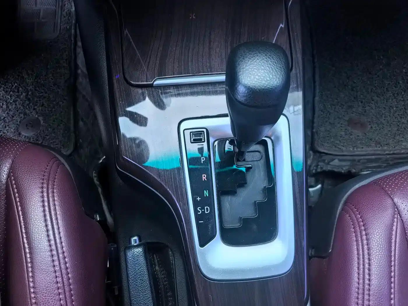 Fortuner 2016 2.7L Middle East Edition — миниатюра 12