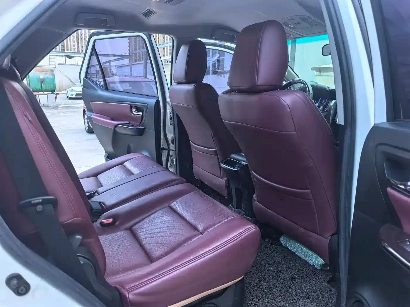 Fortuner 2016 2.7L Middle East Edition — миниатюра 15