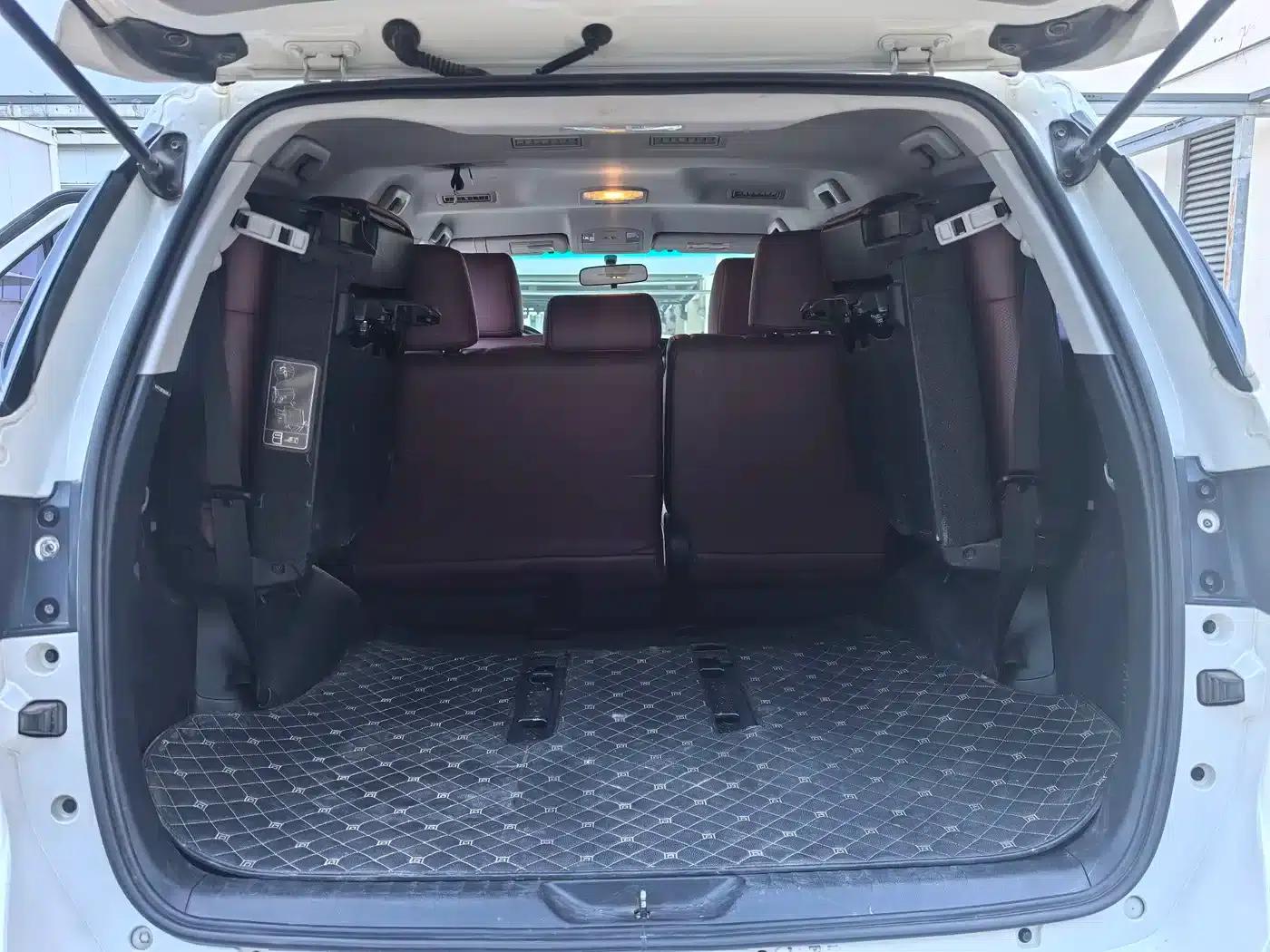 Fortuner 2016 2.7L Middle East Edition — миниатюра 16