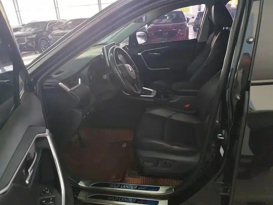 Highlander New Energy 2021 High-Performance Edition 2.5L Two-Wheel Drive Sport Edition — миниатюра 9
