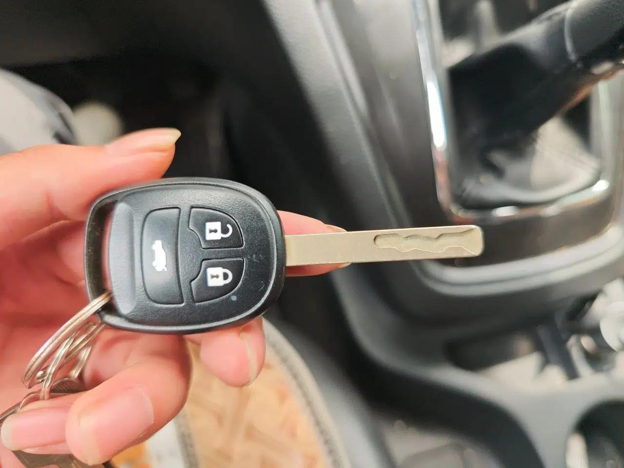 CHANGAN KAICHENG Ruixing S50 2018 S50V 1.5L Logistics Edition 5 Seats China V Emission Standard — миниатюра 9