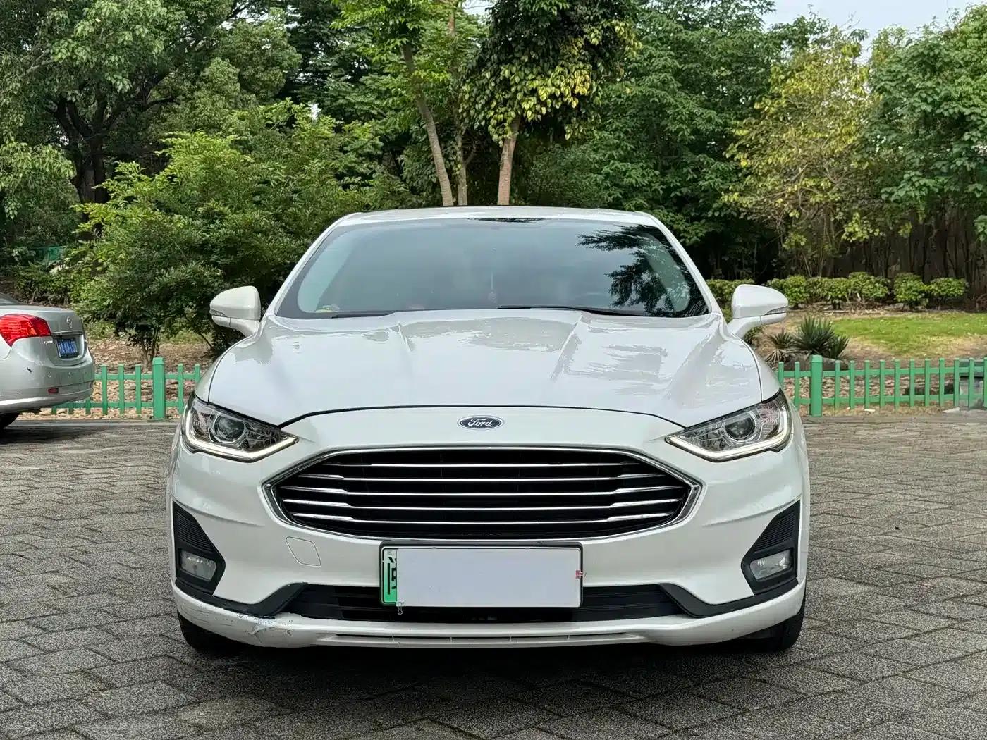 Mondeo PHEV 2018 2.0 PHEV Intelligent Control Fashion Model (National VI Emission Standard) — миниатюра 2