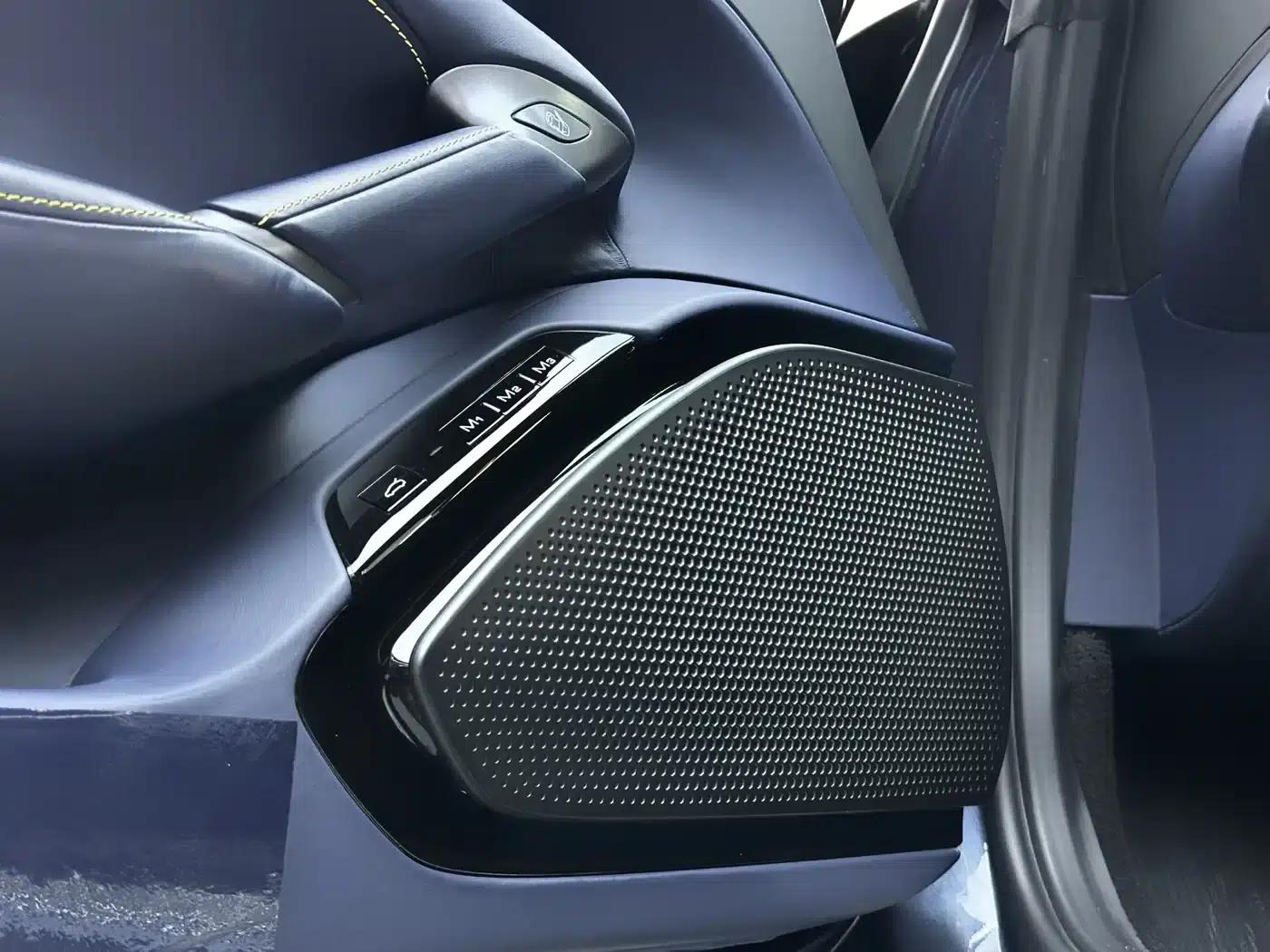 Roma 2020 3.9T V8 — миниатюра 19