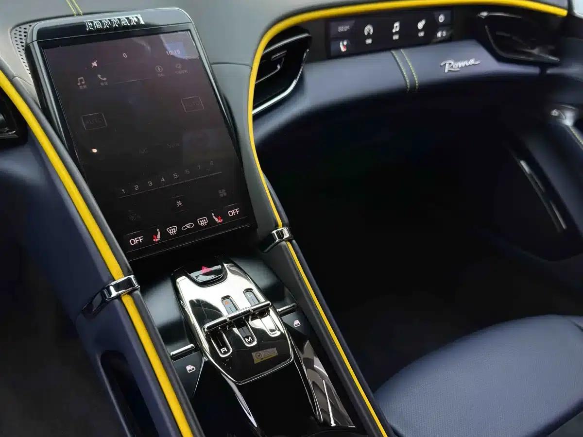 Roma 2020 3.9T V8 — миниатюра 25