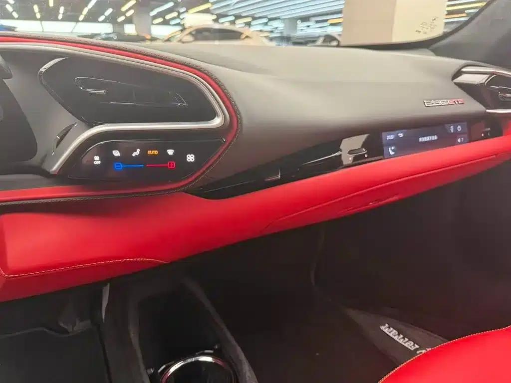 Ferrari 296 2021 3.0T V6 GTB — миниатюра 8
