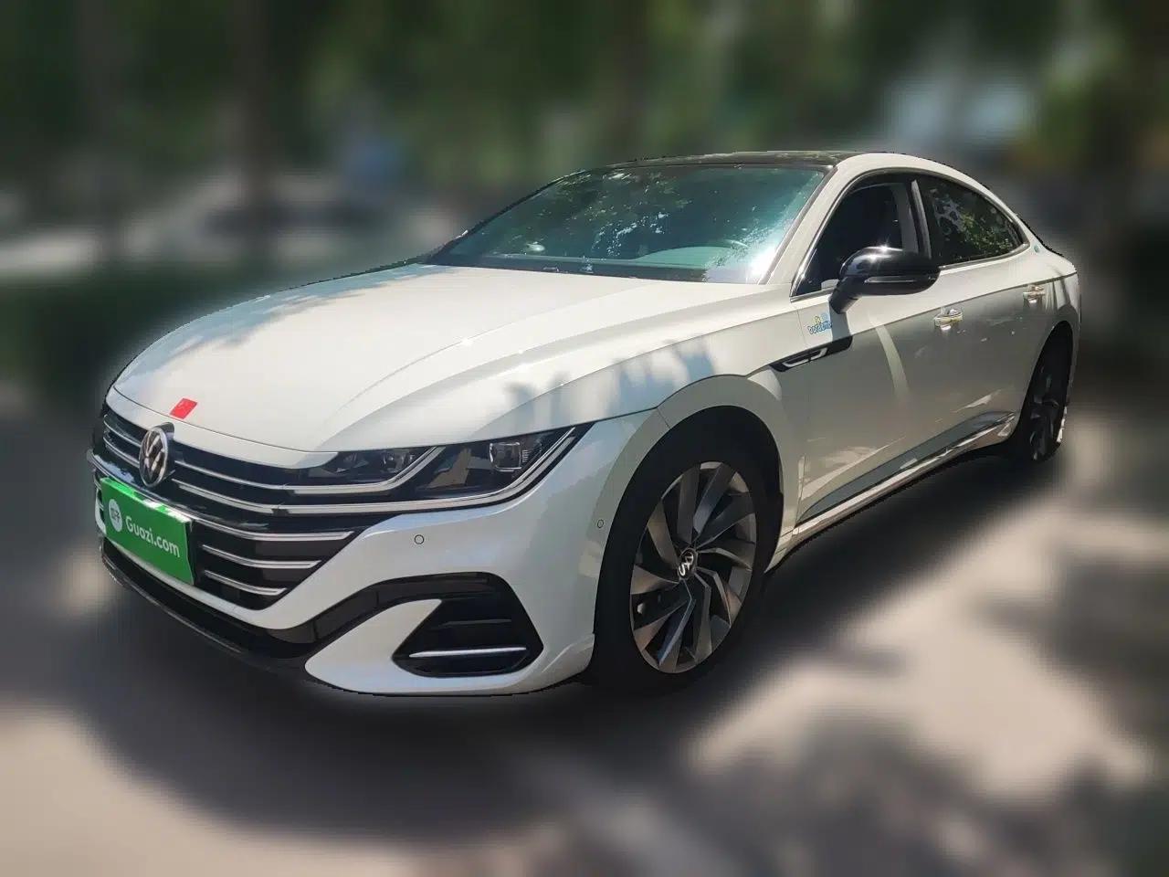 Volkswagen FAW-Volkswagen CC 2021 380TSI Striking Edition — миниатюра 1