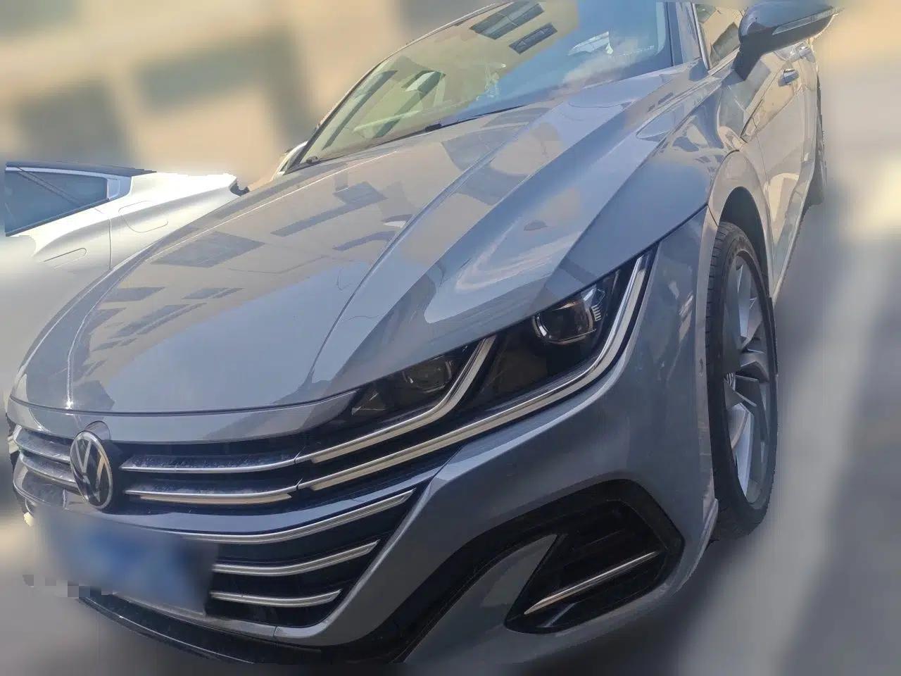Volkswagen FAW-Volkswagen CC 2023 380TSI Striking Edition — миниатюра 1