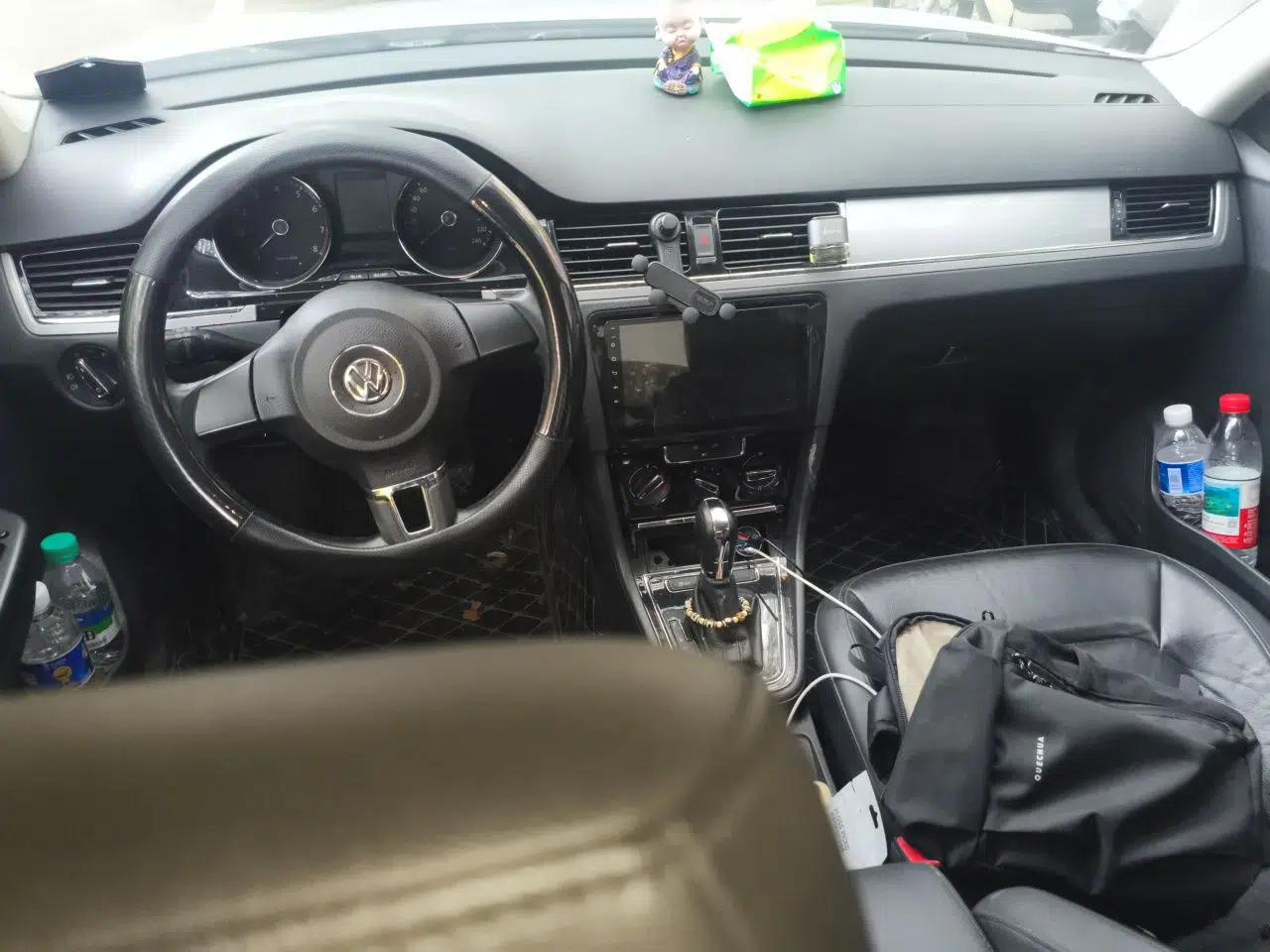 Volkswagen Bora 2013 1.6L Automatic Comfort Model — миниатюра 10