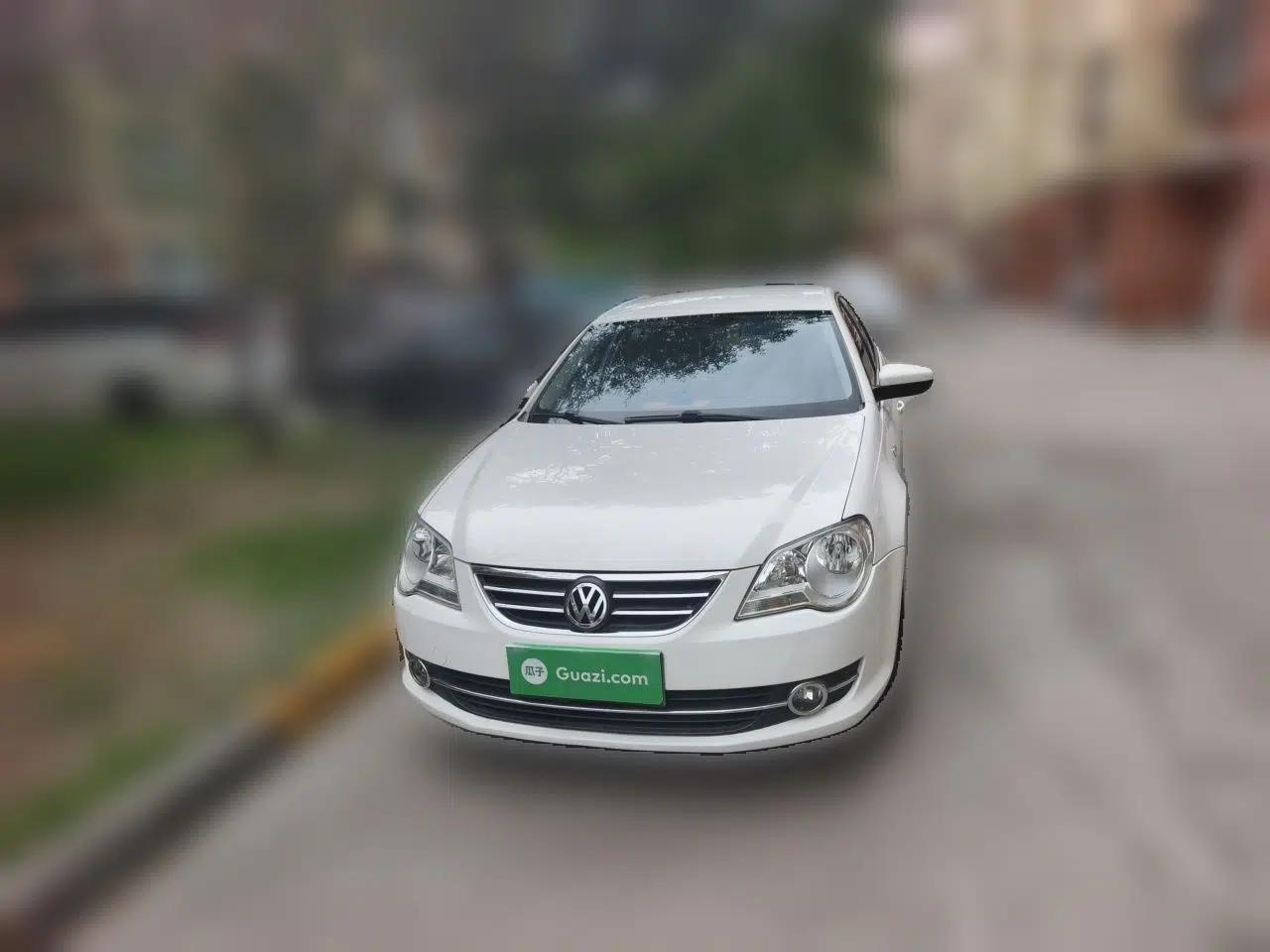 Volkswagen Bora 2012 1.6L Automatic Fashion Edition — миниатюра 2