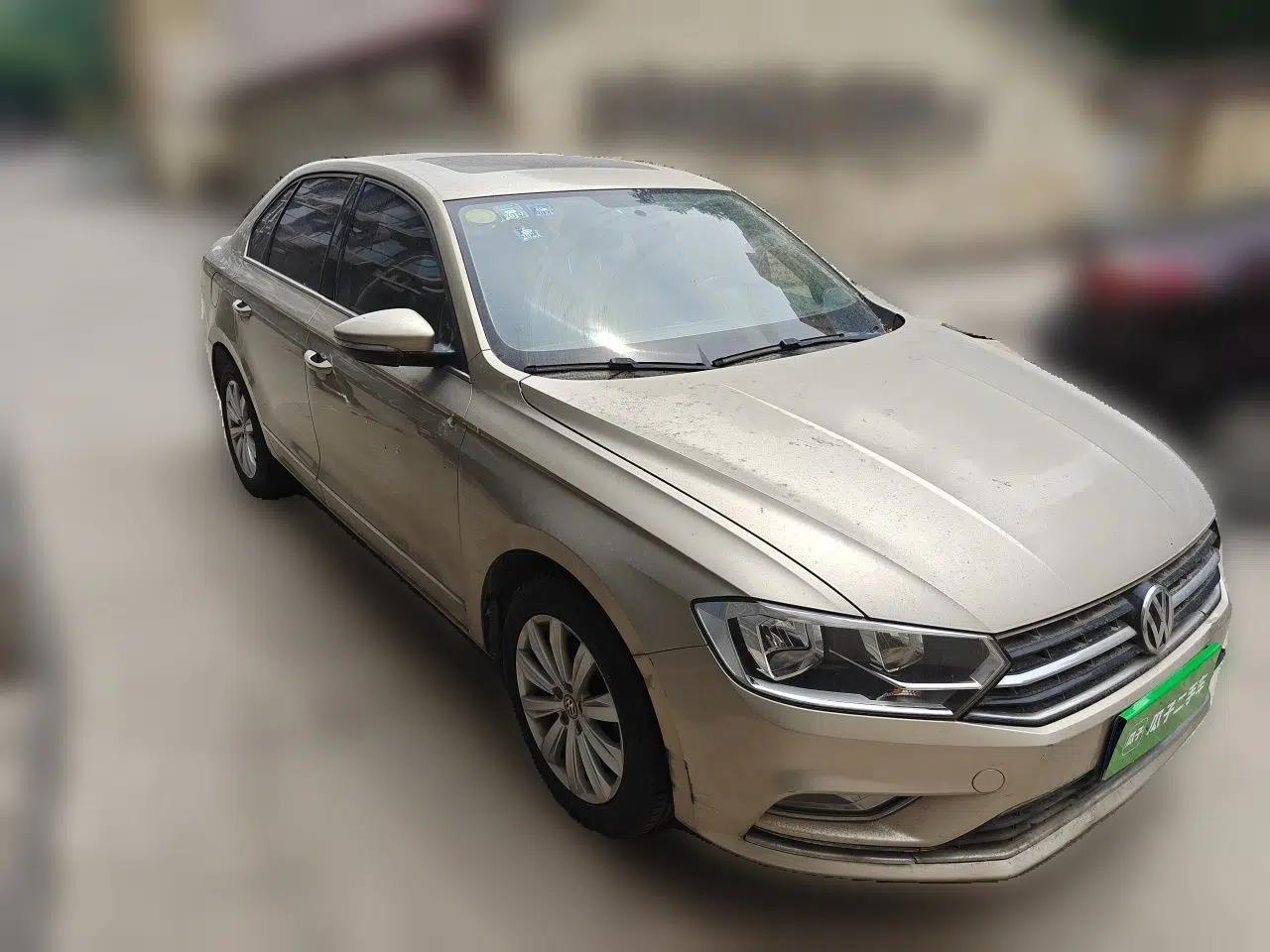 Volkswagen Bora 2017 1.6L Manual Comfort Model — миниатюра 3