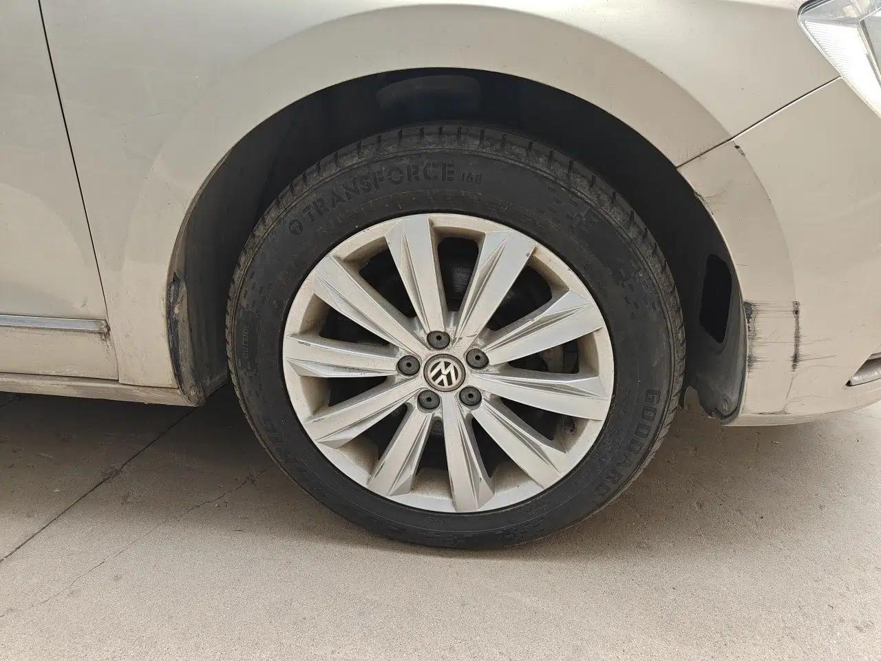 Volkswagen Bora 2017 1.6L Manual Comfort Model — миниатюра 8