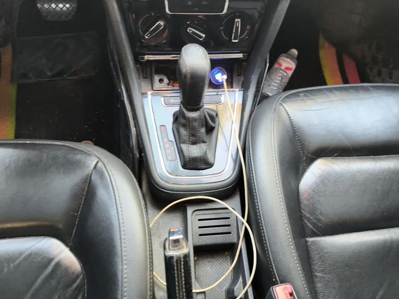 Volkswagen Bora 2013 1.4T Automatic Comfort Model — миниатюра 15