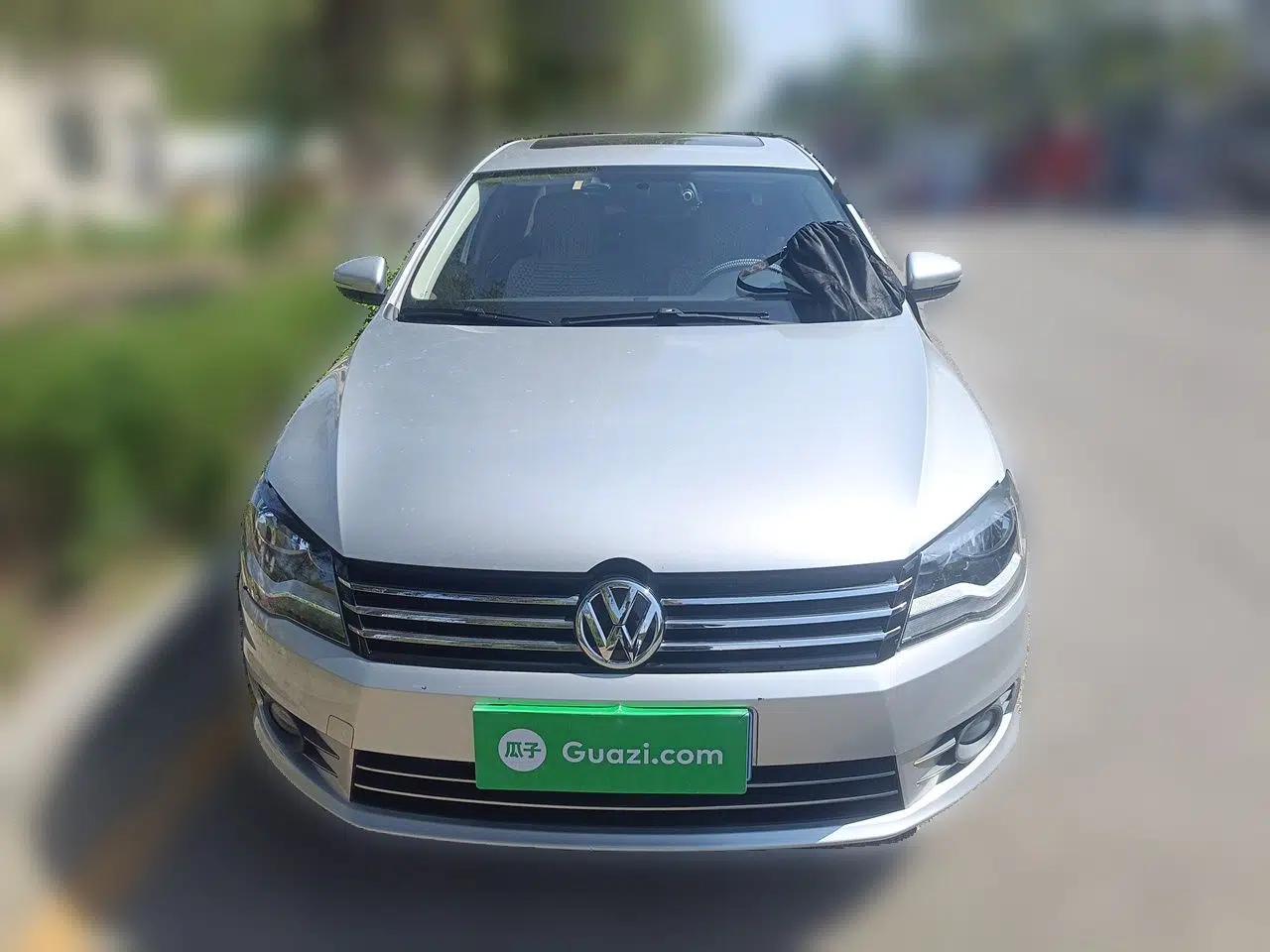 Volkswagen Bora 2013 1.6L Automatic Comfort Model — миниатюра 2