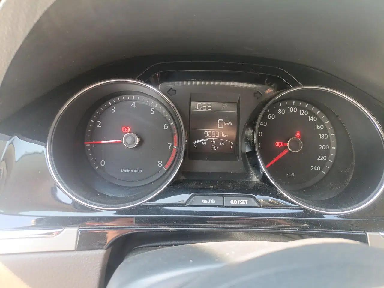 Volkswagen Bora 2013 1.6L Automatic Comfort Model — миниатюра 12