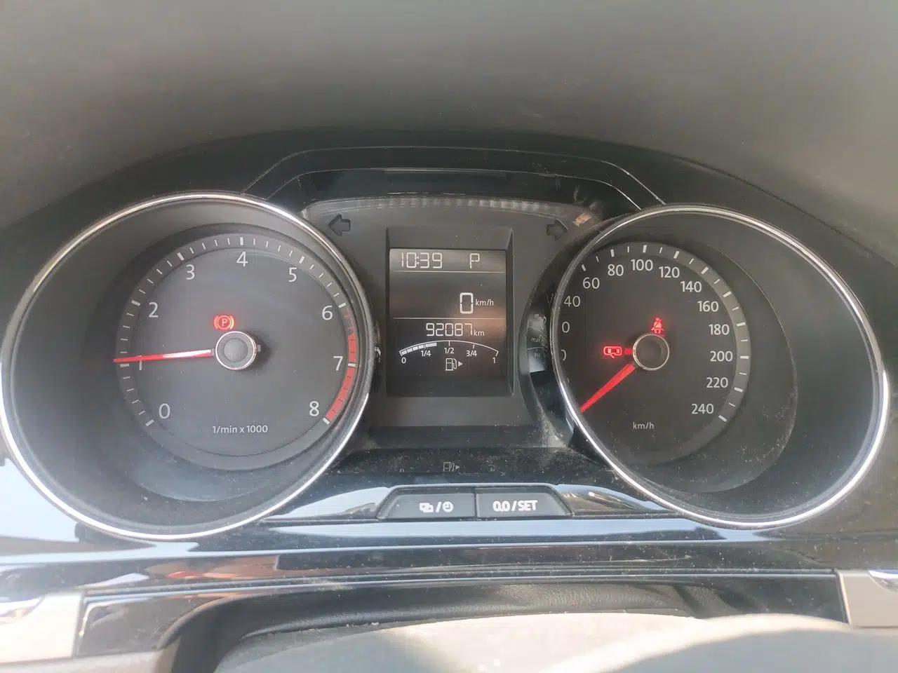 Volkswagen Bora 2013 1.6L Automatic Comfort Model — миниатюра 13