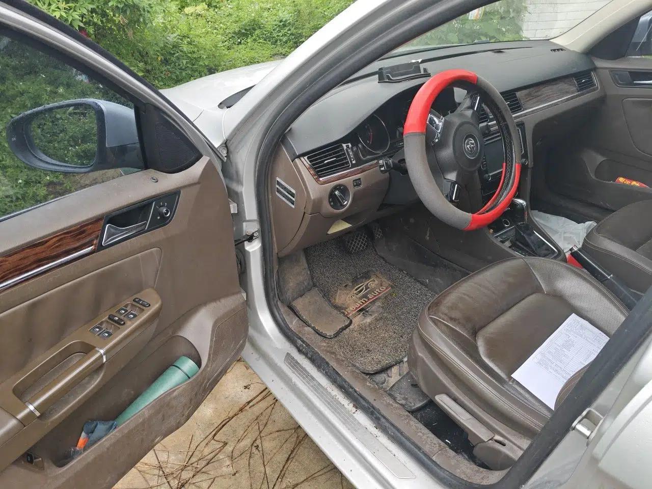 Volkswagen Bora 2013 1.4T Automatic Luxury Model — миниатюра 17