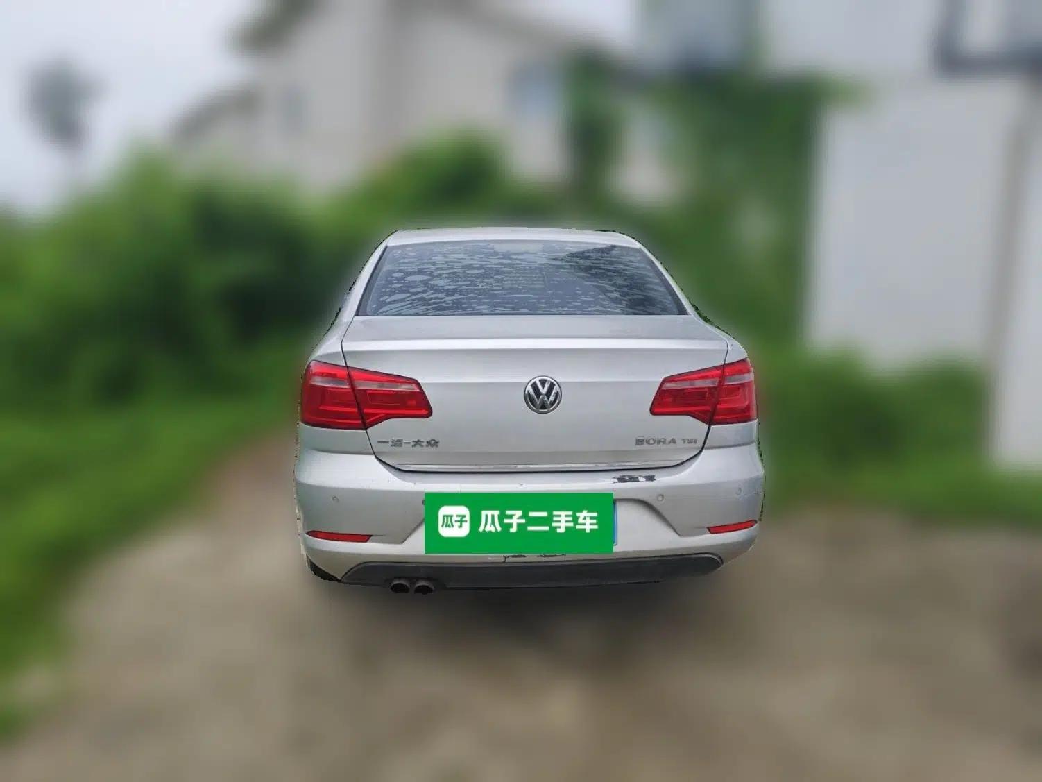 Volkswagen Bora 2013 1.4T Automatic Luxury Model — миниатюра 5