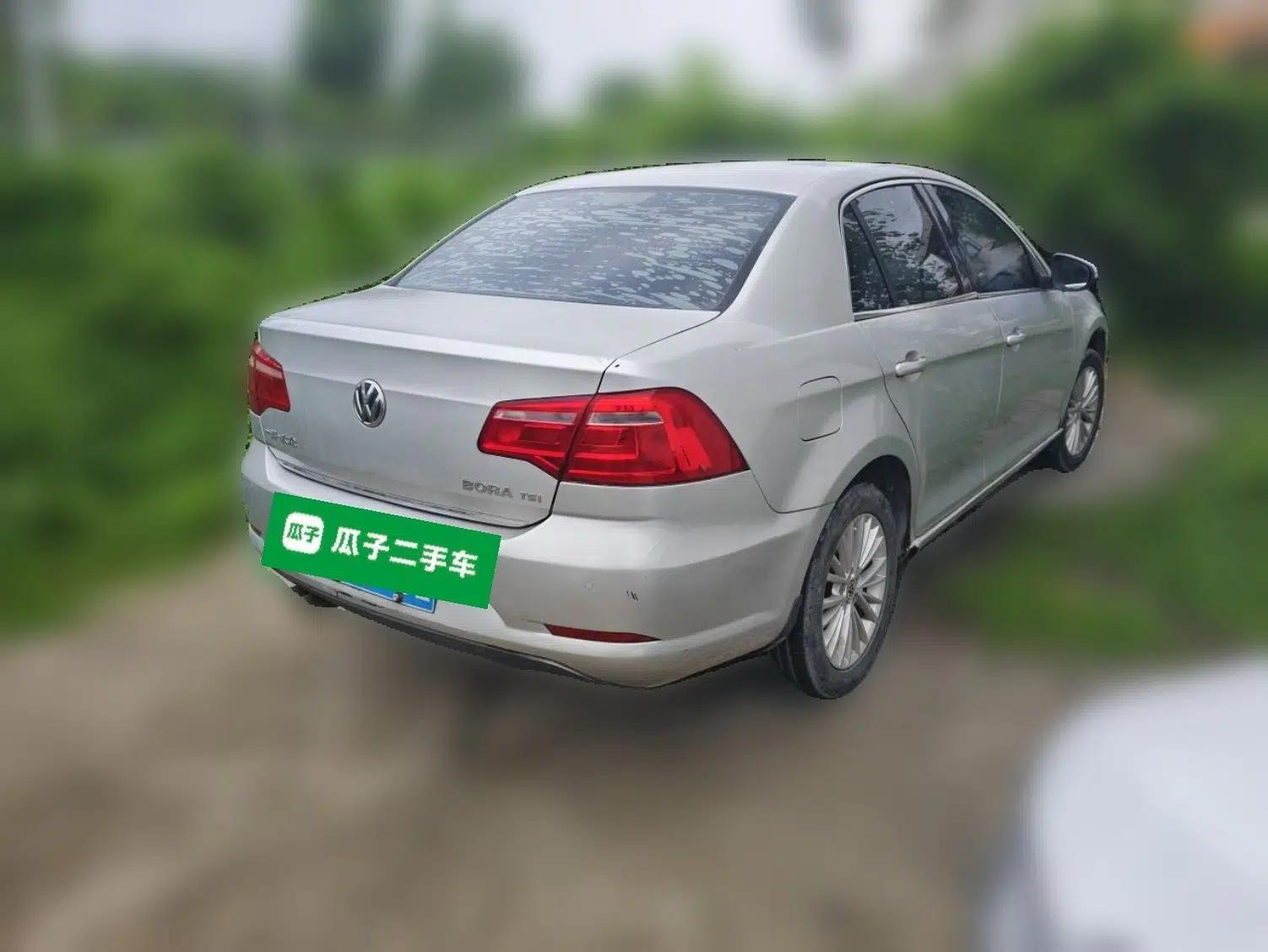 Volkswagen Bora 2013 1.4T Automatic Luxury Model — миниатюра 6