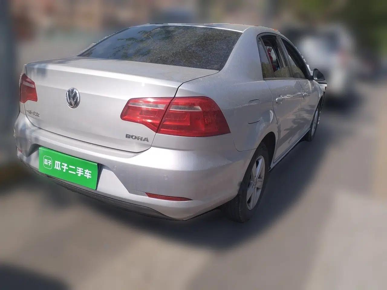 Volkswagen Bora 2014 1.6L Automatic Fashion Model — миниатюра 6