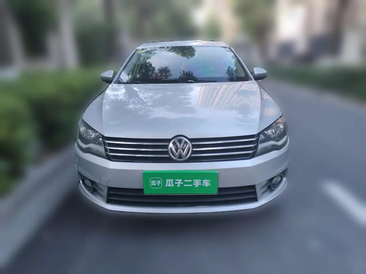 Volkswagen Bora 2013 1.6L Automatic Fashion Model — миниатюра 2