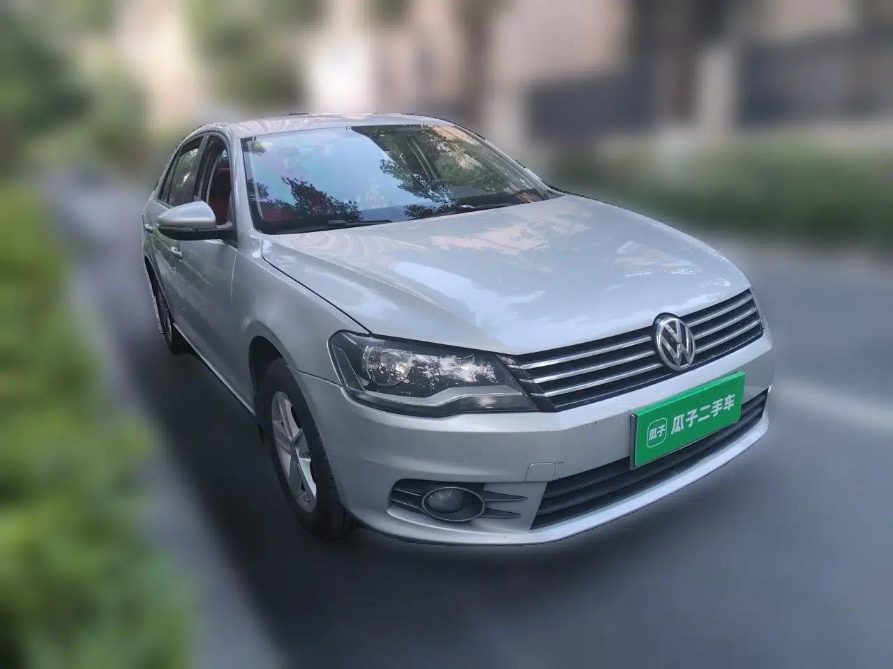 Volkswagen Bora 2013 1.6L Automatic Fashion Model — миниатюра 3