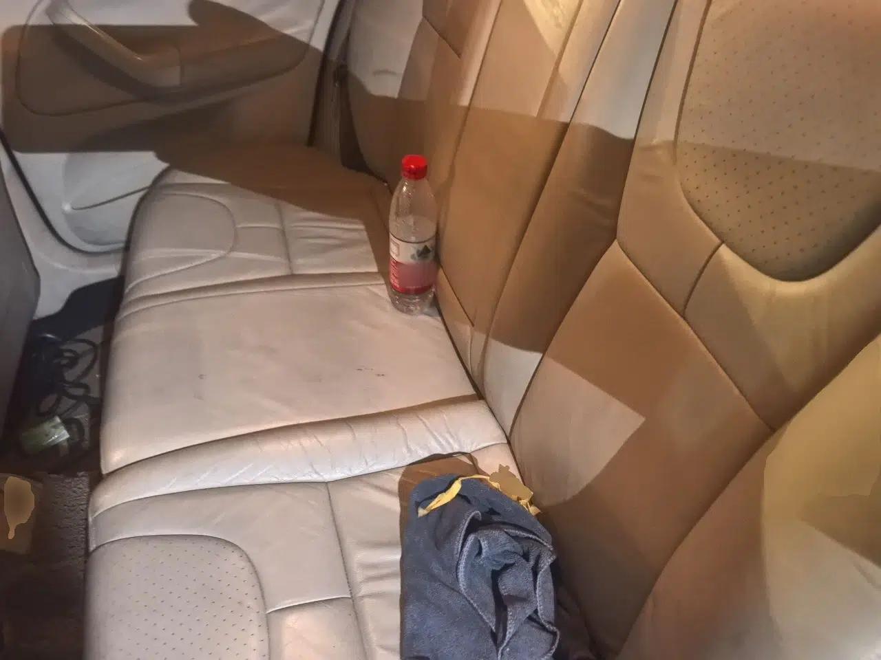 Volkswagen Bora 2012 1.6L Manual Comfort Value Edition — миниатюра 18