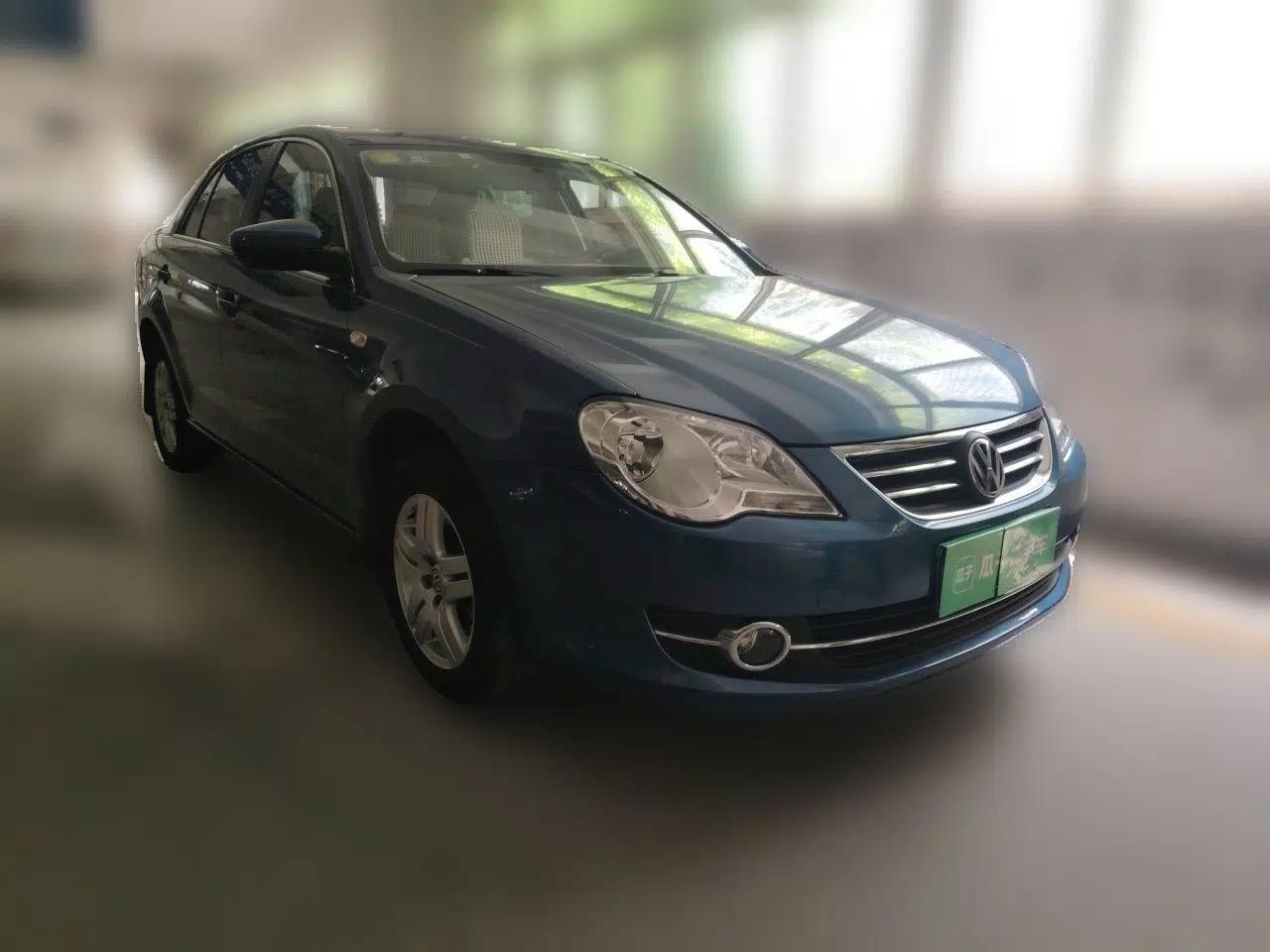Volkswagen Bora 2011 1.6L Automatic Fashion Edition — миниатюра 3