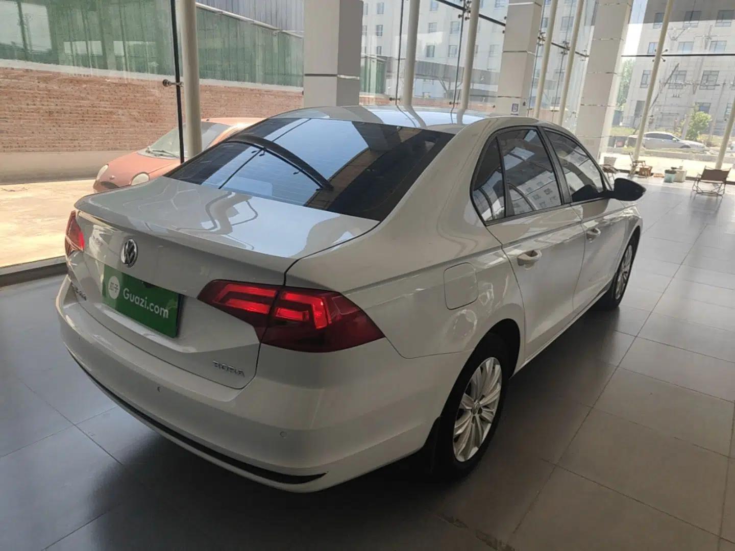 Volkswagen Bora 2019 Facelift Bora·Legend 1.5L Manual Fashion Edition China VI Standard — миниатюра 6