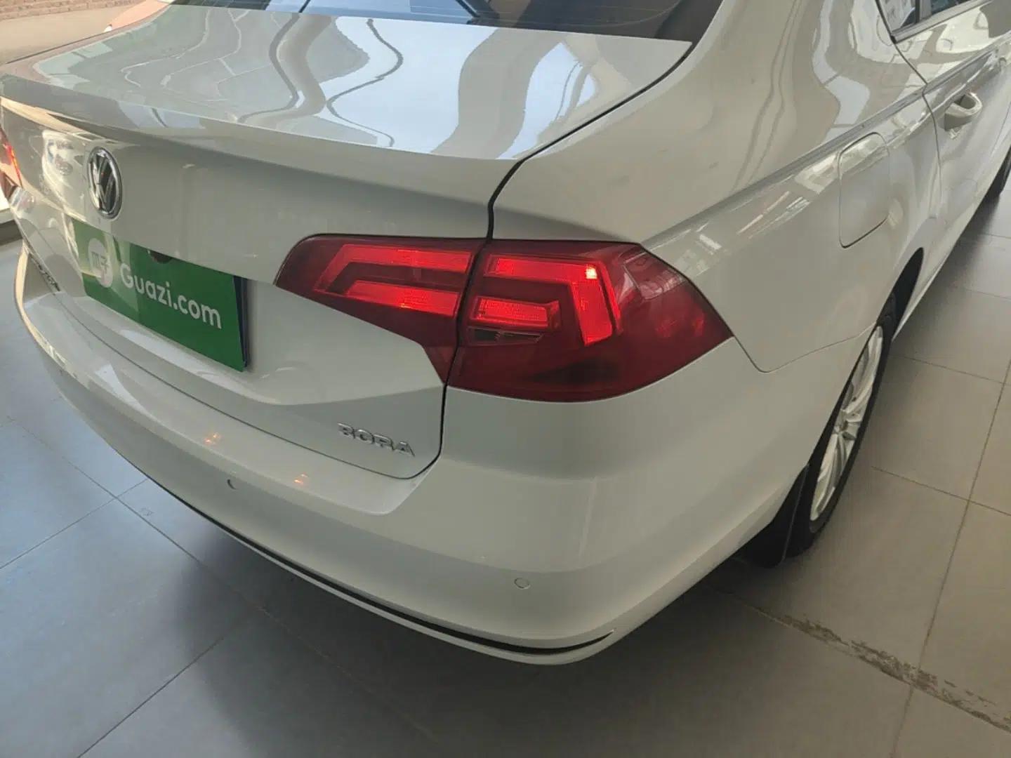 Volkswagen Bora 2019 Facelift Bora·Legend 1.5L Manual Fashion Edition China VI Standard — миниатюра 7
