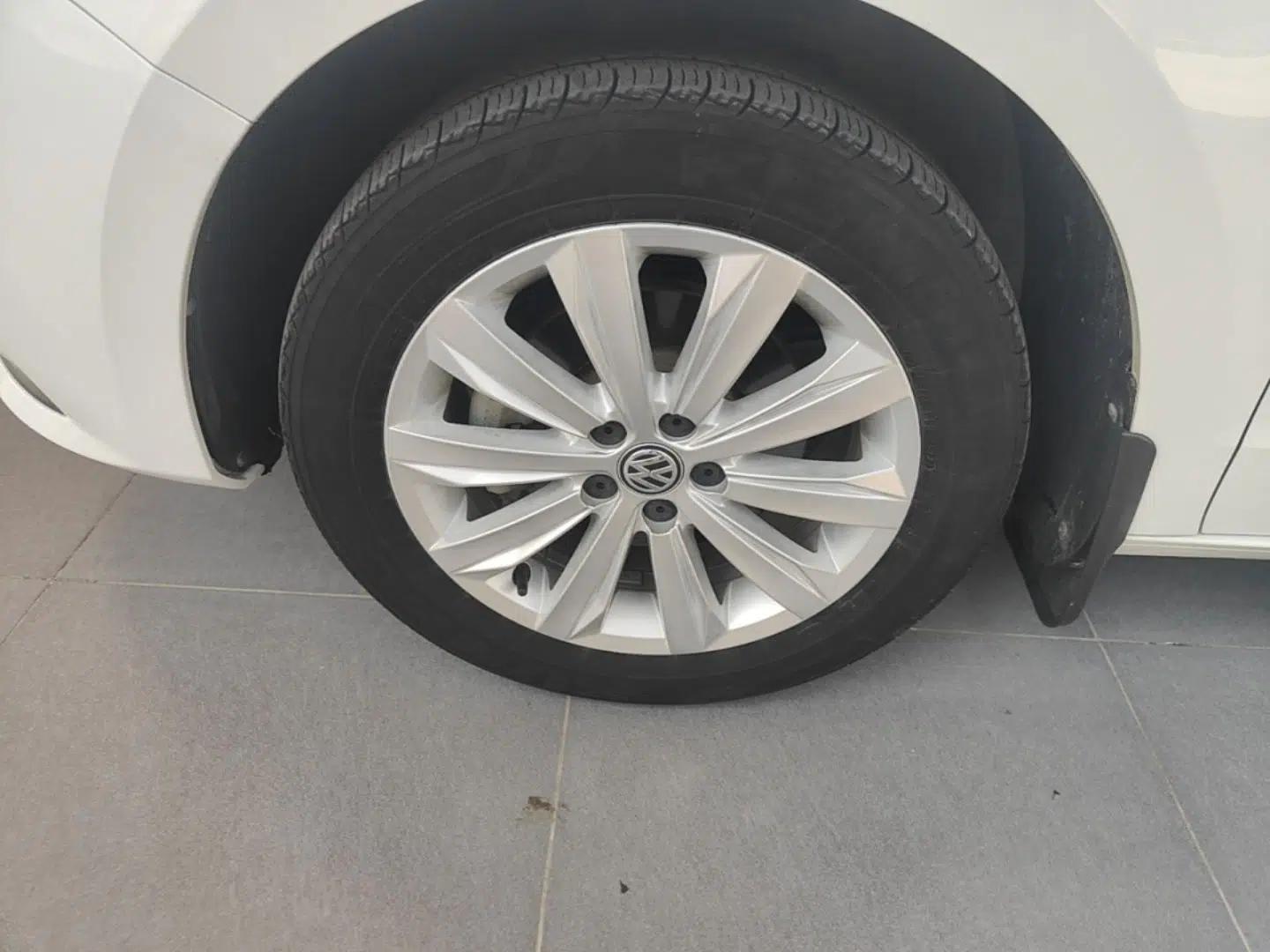 Volkswagen Bora 2019 Facelift Bora·Legend 1.5L Manual Fashion Edition China VI Standard — миниатюра 8
