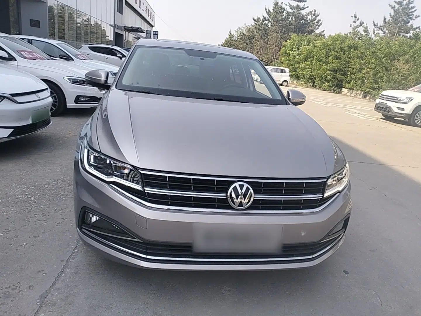 Volkswagen Bora 2020 1.5L Manual Comfort Version — миниатюра 2
