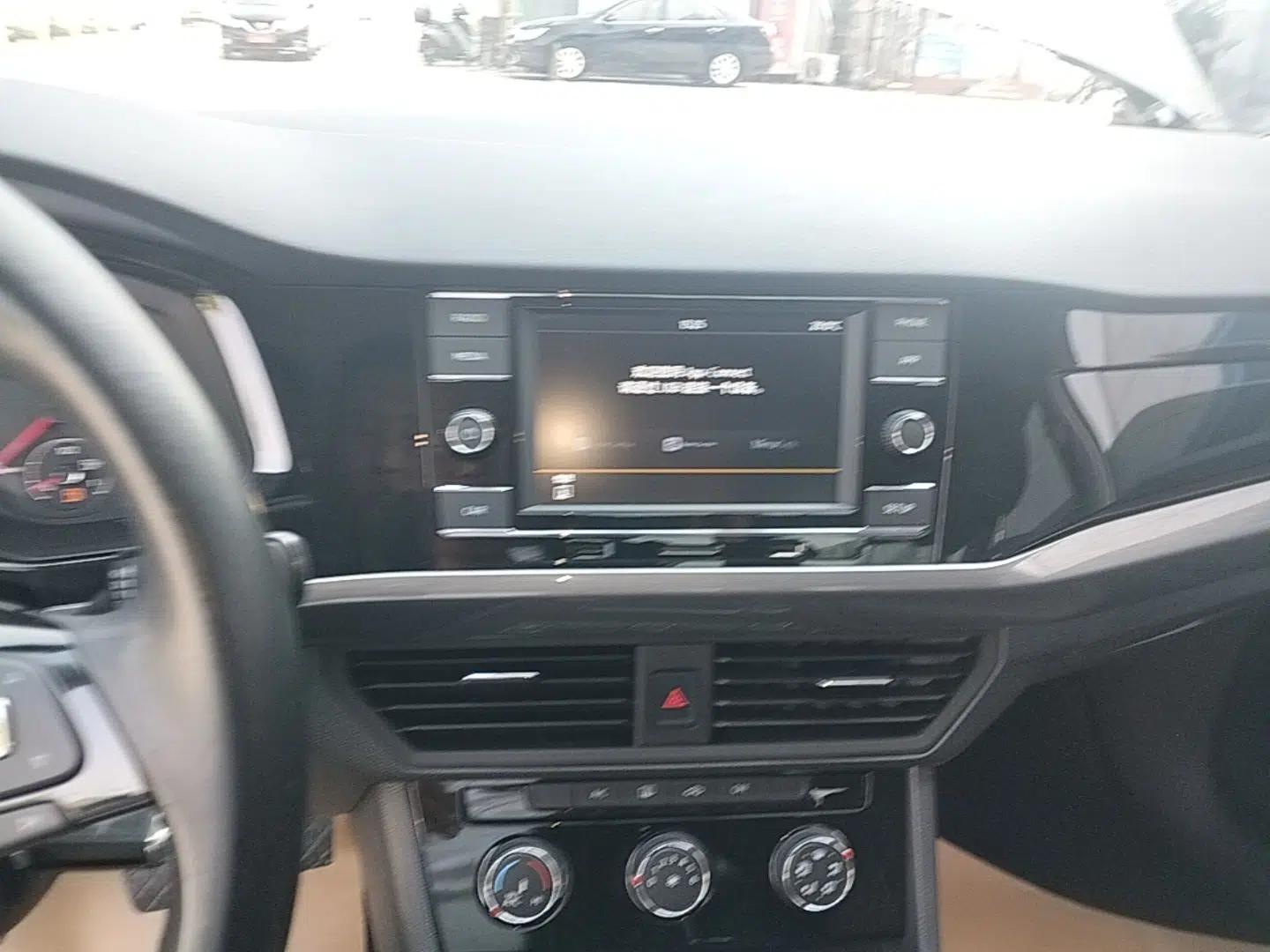 Volkswagen Bora 2020 1.5L Manual Comfort Version — миниатюра 16