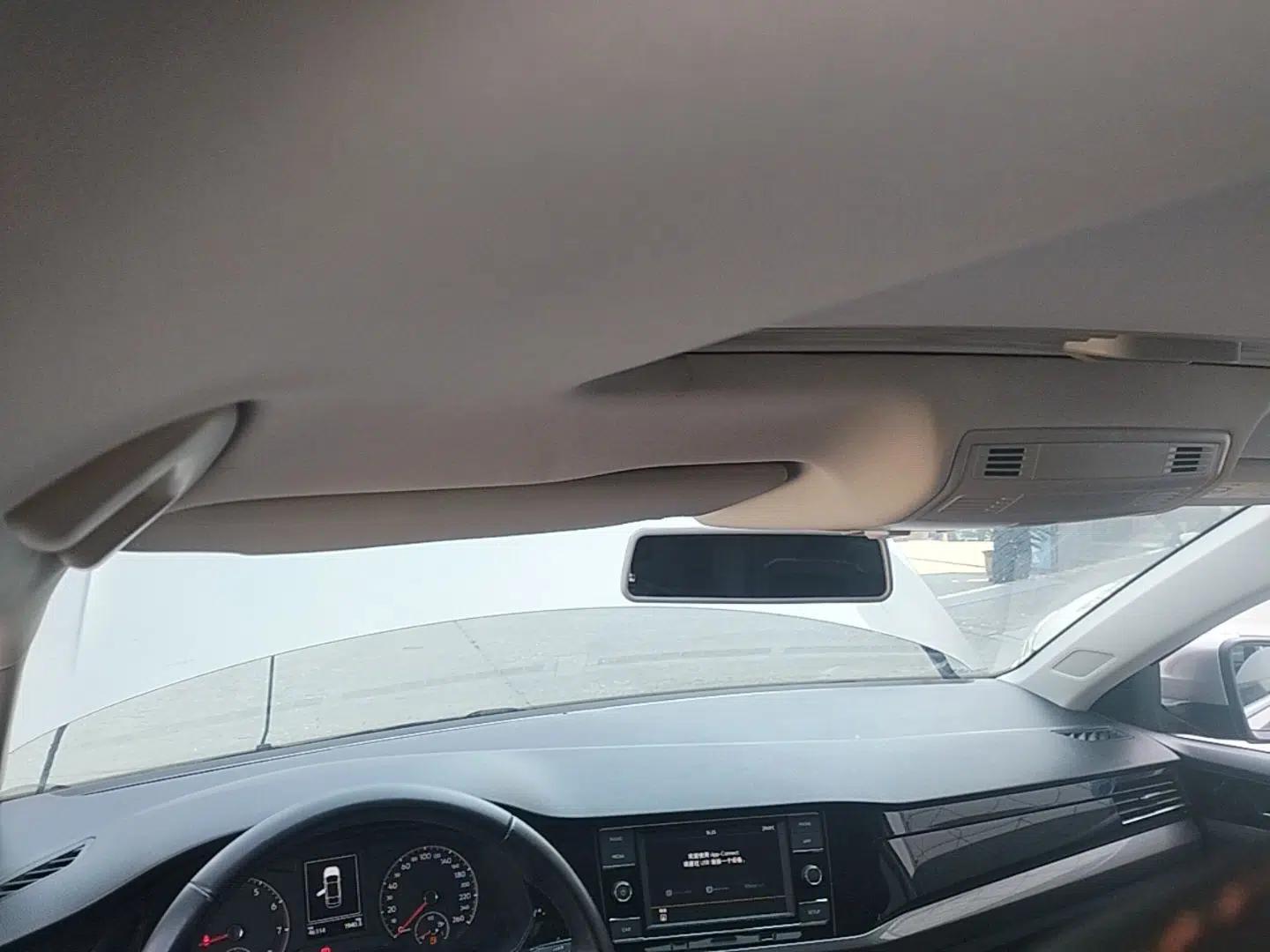 Volkswagen Bora 2020 1.5L Manual Comfort Version — миниатюра 21
