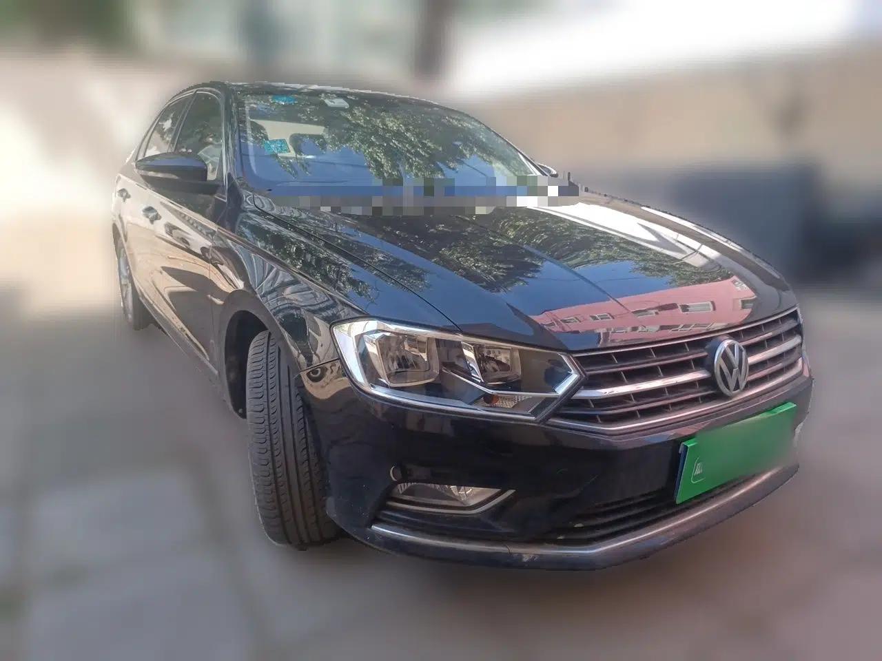 Volkswagen Bora 2017 1.6L Manual Comfort Model — миниатюра 3