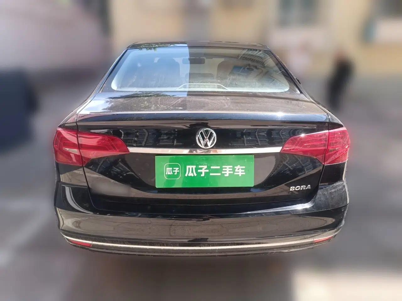 Volkswagen Bora 2017 1.6L Manual Comfort Model — миниатюра 5