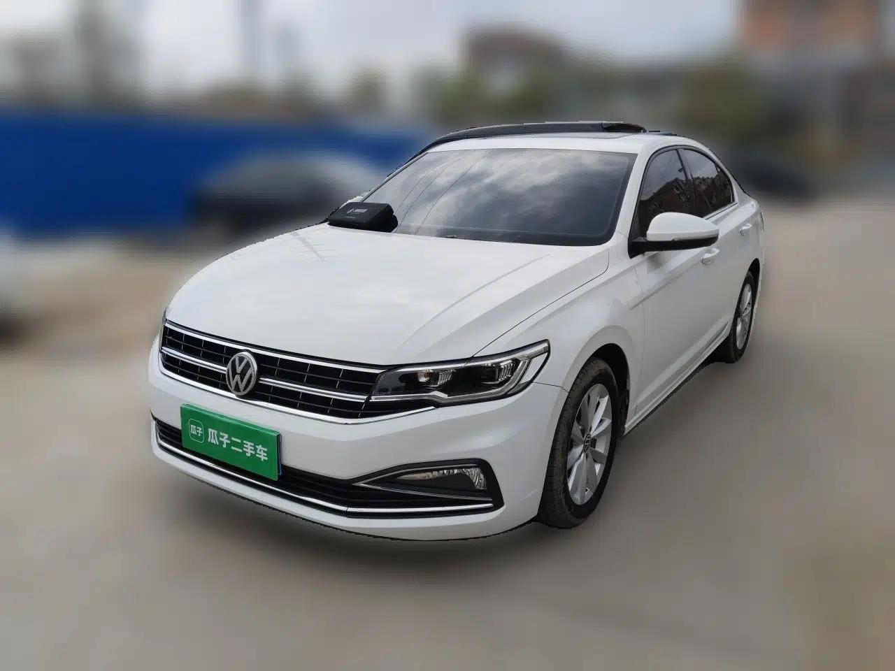 Volkswagen Bora 2021 1.5L Automatic Comfort Smart Connect Edition — миниатюра 1
