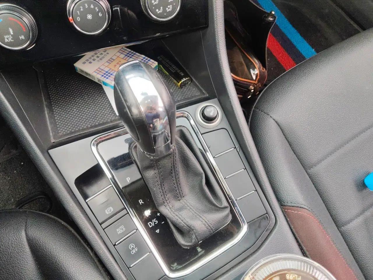 Volkswagen Bora 2021 1.5L Automatic Comfort Smart Connect Edition — миниатюра 15