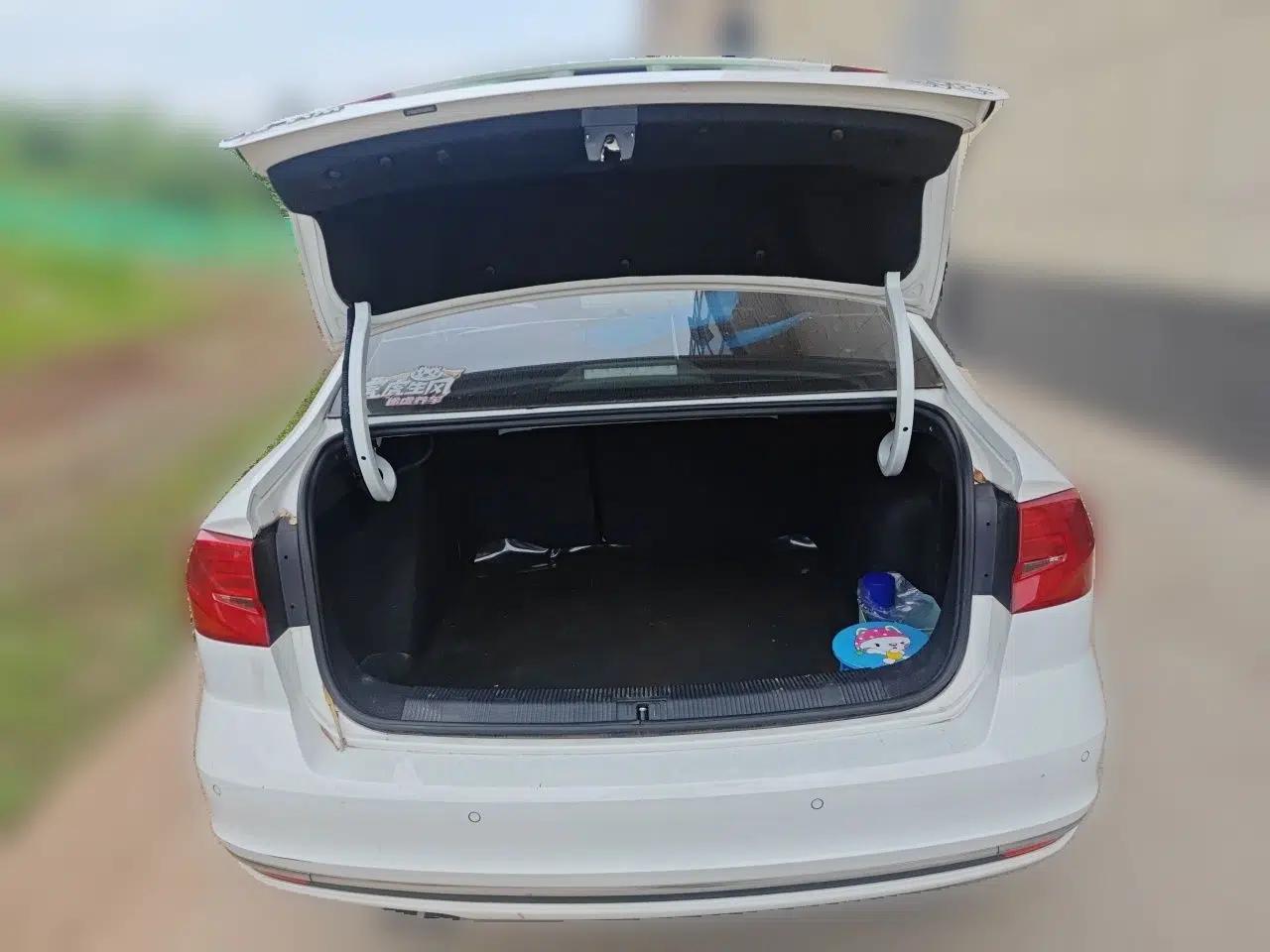 Volkswagen Bora 2018 230TSI DSG Comfort Model — миниатюра 20