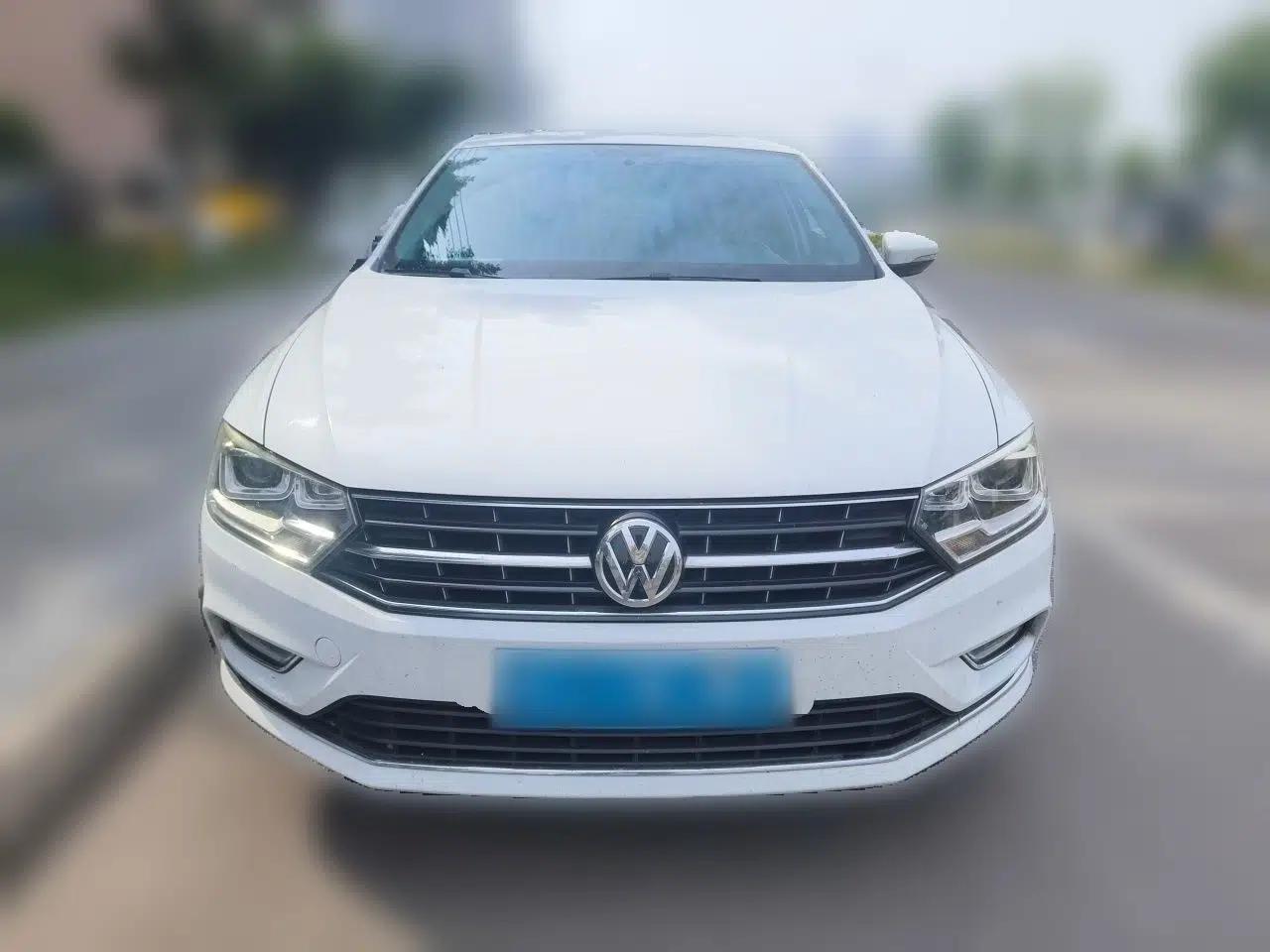 Volkswagen Bora 2018 1.5L Automatic Comfort Model — миниатюра 2