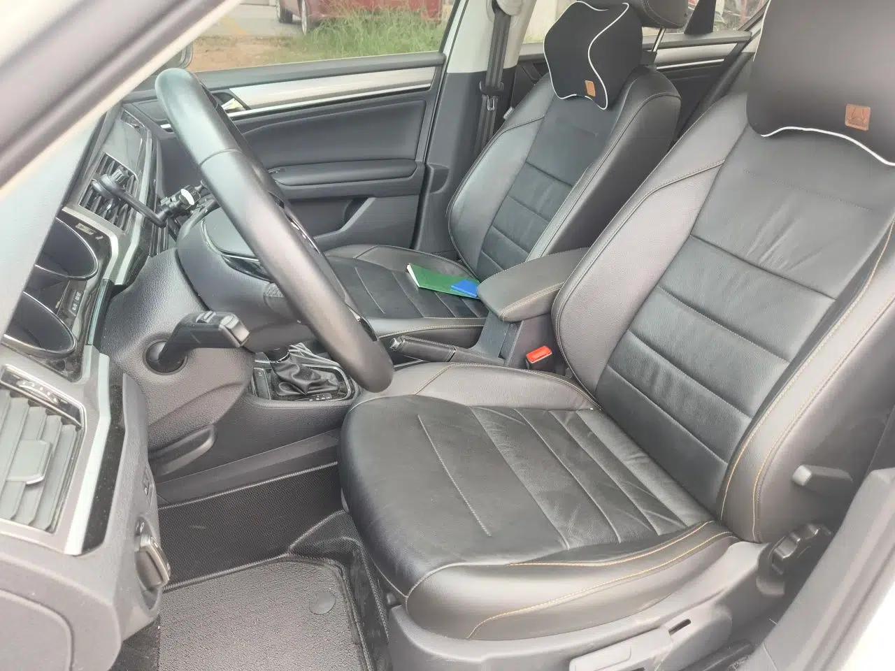 Volkswagen Bora 2018 1.5L Automatic Comfort Model — миниатюра 16