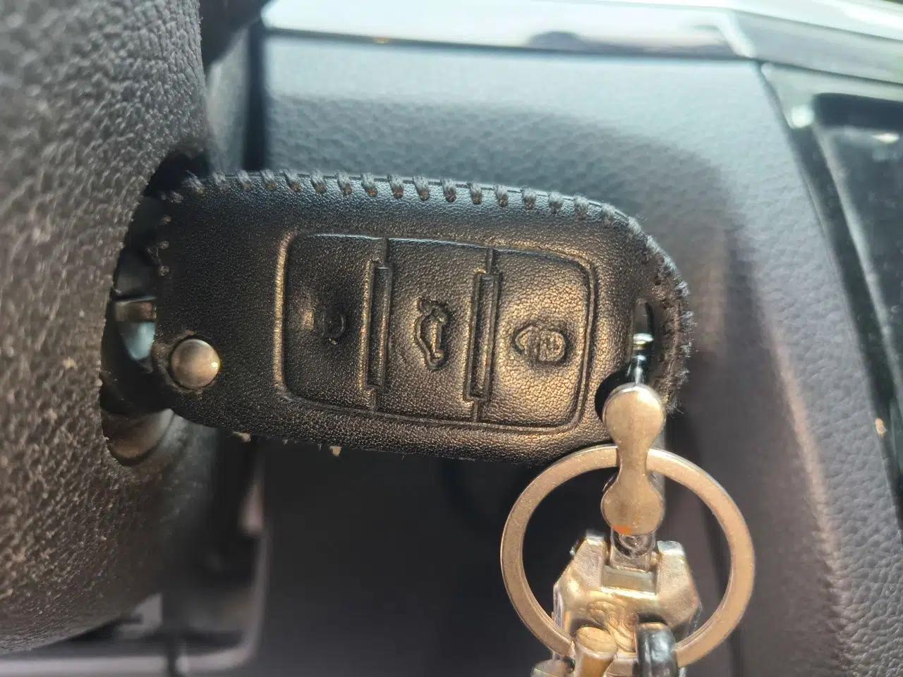 Volkswagen Bora 2018 1.5L Automatic Comfort Model — миниатюра 9
